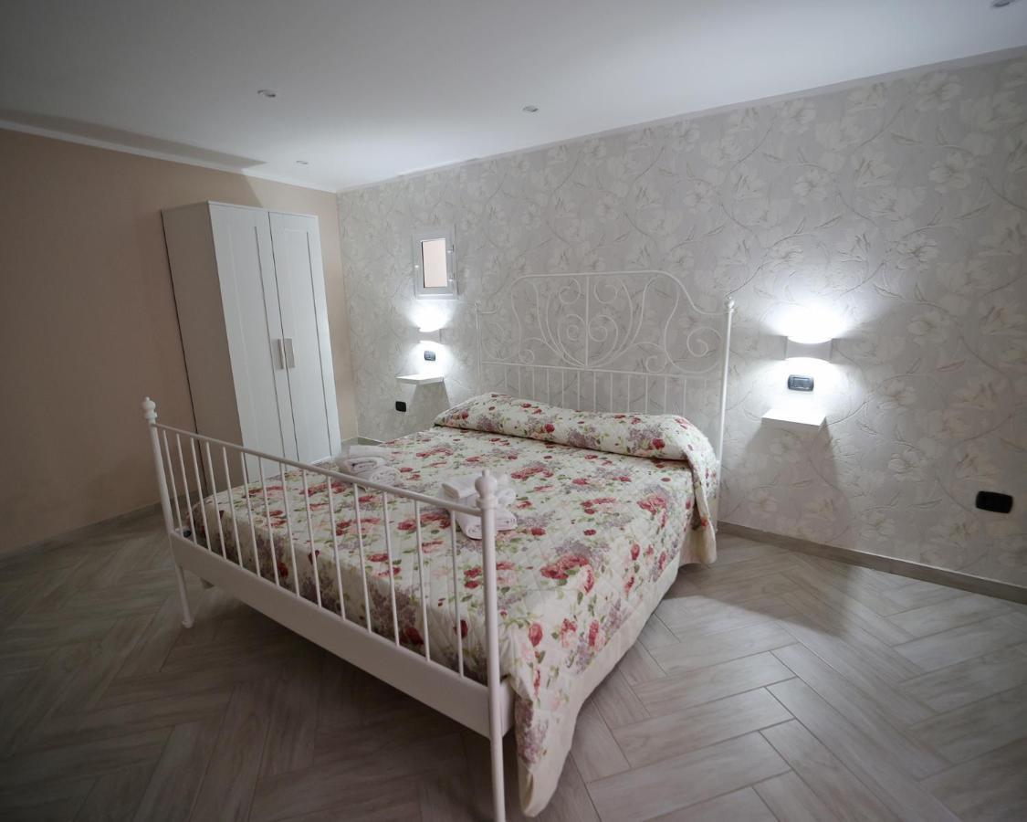 La Dimora Di Vittoria Apartment *